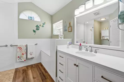 Bath - 14012 Pullman Dr, Spring Hill, FL 34609 photo 1 of 3