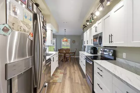 Kitchen - 14012 Pullman Dr, Spring Hill, FL 34609 photo 2 of 3