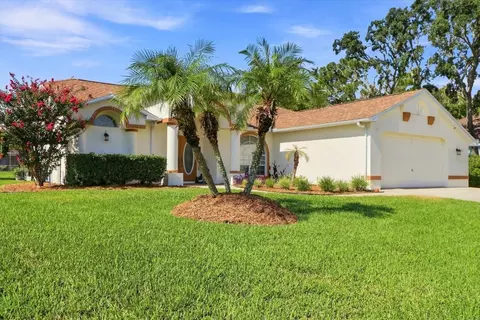 Exterior - 14012 Pullman Dr, Spring Hill, FL 34609 photo 2 of 7