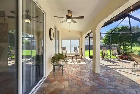 Exterior - 14012 Pullman Dr, Spring Hill, FL 34609 photo 4 of 7