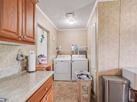 Other - 11121 Lithia Pinecrest Rd, Lithia, FL 33547 photo 1 of 2