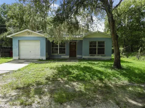 1211 Niagara St, Plant City, FL 33563