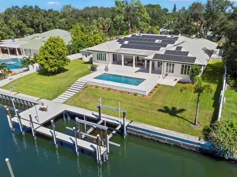 4130 42nd Ave S, Saint Petersburg, FL 33711