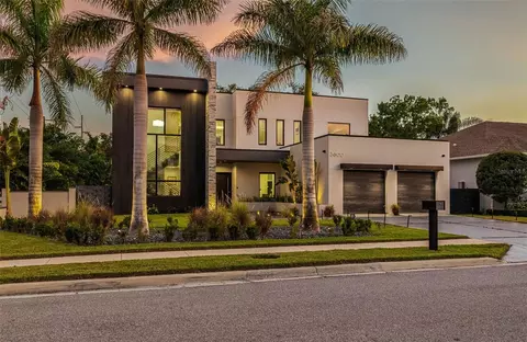 3600 W Kensington Ave, Tampa, FL 33629