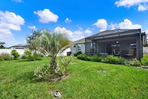 Exterior - 1109 Old Windsor Way, Spring Hill, FL 34609 photo 10 of 11