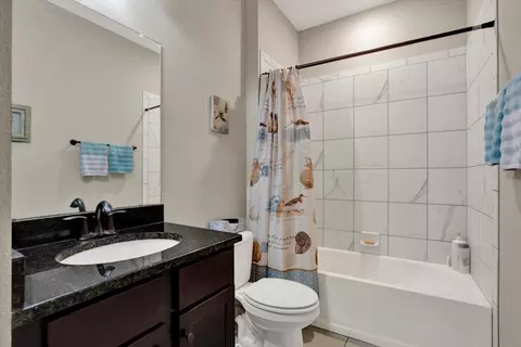 Bath - 1109 Old Windsor Way, Spring Hill, FL 34609 photo 2 of 2
