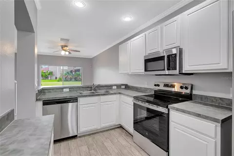 Kitchen - 12316 Healey Summit Ln, Riverview, FL 33579 photo 2 of 6