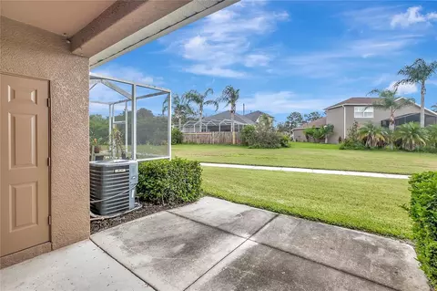 Exterior - 12316 Healey Summit Ln, Riverview, FL 33579 photo 6 of 9