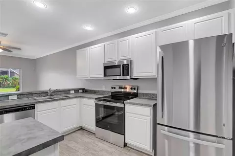 Kitchen - 12316 Healey Summit Ln, Riverview, FL 33579 photo 1 of 6