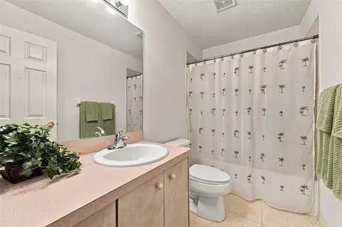 Bath - 1202 Wolford Dr, Trinity, FL 34655 photo 2 of 2