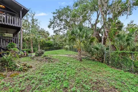 Exterior - 8224 Revels Rd, Riverview, FL 33569 photo 8 of 10