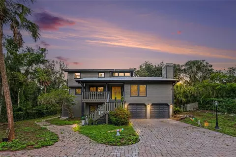 Exterior - 8224 Revels Rd, Riverview, FL 33569 photo 9 of 10