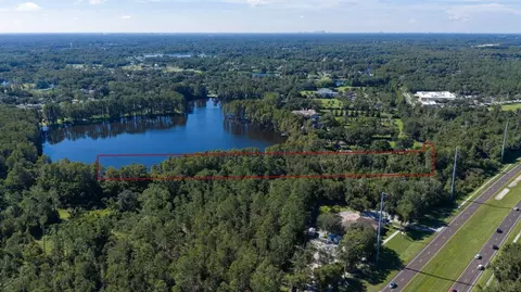 19115 Merry Ln, Lutz, FL 33548