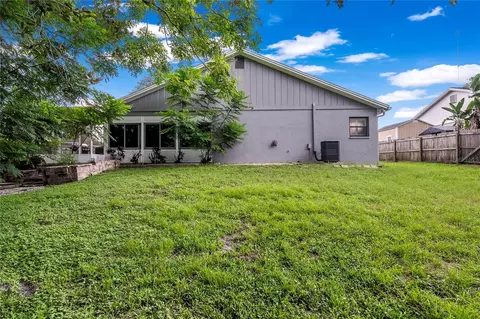 Exterior - 10511 Deepbrook Dr, Riverview, FL 33569 photo 7 of 9