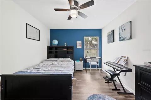 Bedroom - 10511 Deepbrook Dr, Riverview, FL 33569 photo 4 of 5