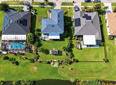 View/Area - 337 Star Shell Dr, Apollo Beach, FL 33572 photo 3 of 10