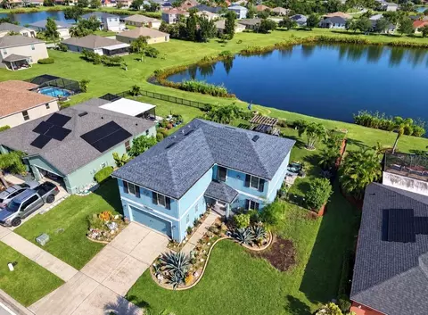 View/Area - 337 Star Shell Dr, Apollo Beach, FL 33572 photo 7 of 10