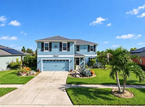 Exterior - 337 Star Shell Dr, Apollo Beach, FL 33572 photo 8 of 9