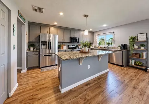 Kitchen - 337 Star Shell Dr, Apollo Beach, FL 33572 photo 6 of 6