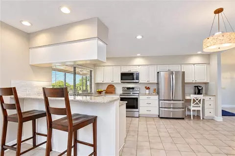 Kitchen - 503 Preakness Pl, Seffner, FL 33584 photo 6 of 6