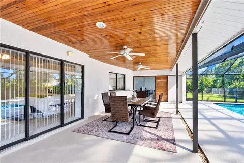 Exterior - 503 Preakness Pl, Seffner, FL 33584 photo 5 of 21