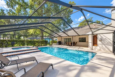 Exterior - 503 Preakness Pl, Seffner, FL 33584 photo 7 of 21