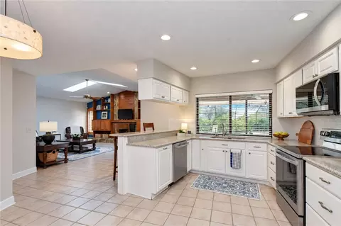 Kitchen - 503 Preakness Pl, Seffner, FL 33584 photo 2 of 6
