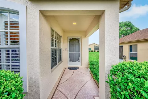 Exterior - 11314 Shadow Moss Ct, Spring Hill, FL 34609 photo 1 of 6