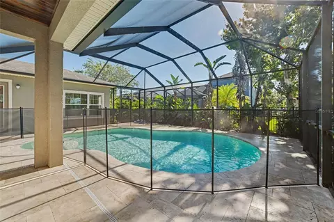 Exterior - 5806 Shell Ridge Dr, Lithia, FL 33547 photo 5 of 8