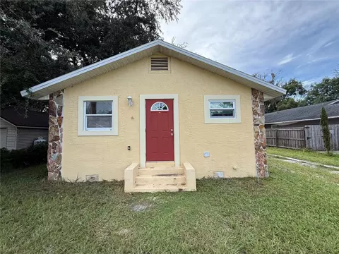 1109 N Gordon St, Plant City, FL 33563