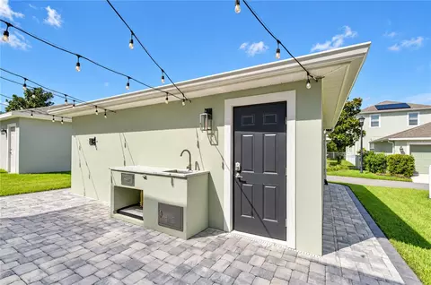 Exterior - 11103 Great Neck Rd, Riverview, FL 33578 photo 4 of 8