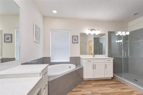 Bath - 11103 Great Neck Rd, Riverview, FL 33578 photo 2 of 3