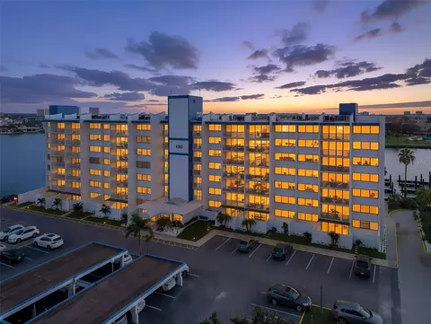 450 Treasure Island Cswy #201, Treasure Island, FL 33706