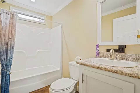 Bath - 12713 Darren Pl, Riverview, FL 33579 photo 2 of 2