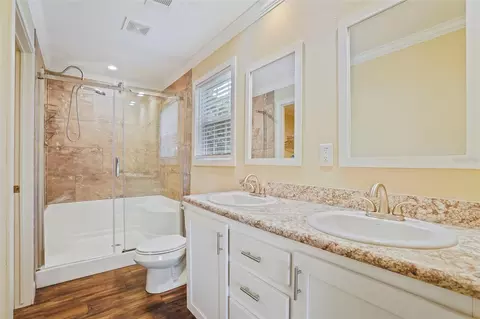 Bath - 12713 Darren Pl, Riverview, FL 33579 photo 1 of 2