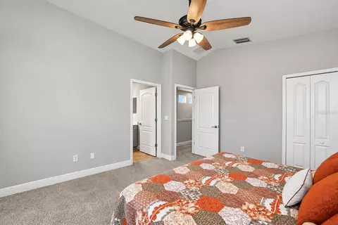 Bedroom - 3820 Shimmering Oaks Dr, Parrish, FL 34219 photo 3 of 6