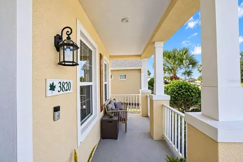 Exterior - 3820 Shimmering Oaks Dr, Parrish, FL 34219 photo 3 of 12
