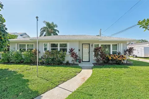1044 32nd Ave N, Saint Petersburg, FL 33704