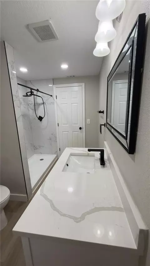 Bath - 1359 Tyler Ave, Spring Hill, FL 34606 photo 1 of 3