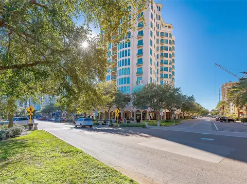 288 Beach Dr NE #6A, Saint Petersburg, FL 33701