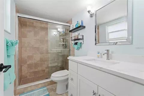 Bath - 13614 Evelane Dr, Hudson, FL 34667 photo 1 of 2