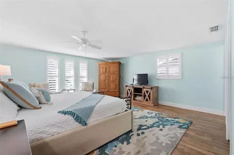 Bedroom - 13614 Evelane Dr, Hudson, FL 34667 photo 3 of 5