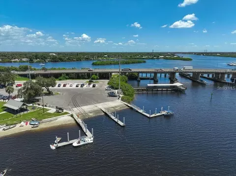 8902 Alafia Way, Riverview, FL 33578 photo 11