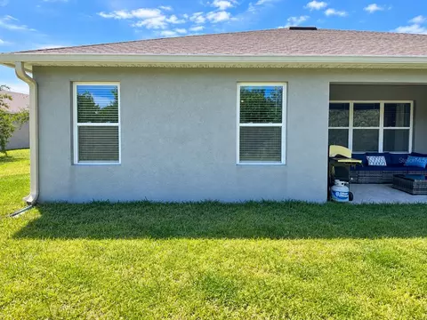 Exterior - 175 Sunset Point Dr, Ormond Beach, FL 32174 photo 2 of 5