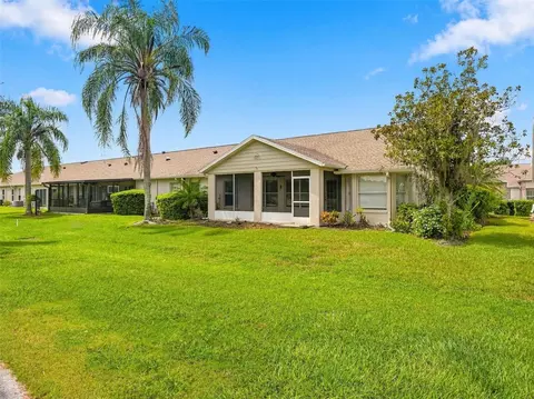 Exterior - 1023 Almondwood Dr, New Port Richey, FL 34655 photo 4 of 8