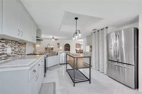 Kitchen - 7801 Alafia Dr, Riverview, FL 33578 photo 5 of 5