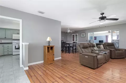 Living - 397 36th St SE, Largo, FL 33771 photo 1 of 2