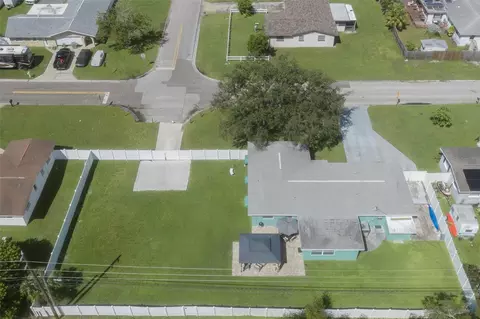 View/Area - 397 36th St SE, Largo, FL 33771 photo 7 of 11