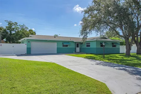 Exterior - 397 36th St SE, Largo, FL 33771 photo 2 of 12