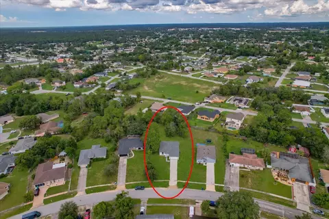 View/Area - 12493 Killian St, Spring Hill, FL 34609 photo 3 of 4